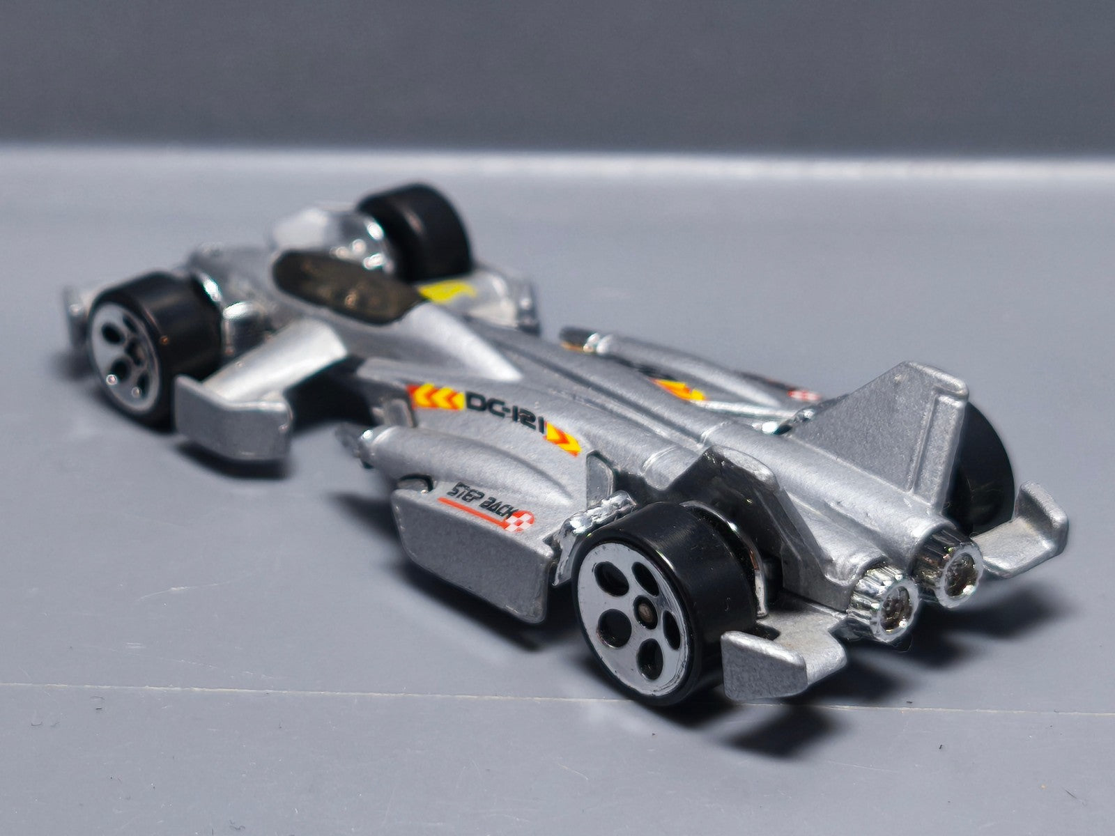 Hot Wheels Jet threat 3.0  version base peinte 2001-034  (A32)