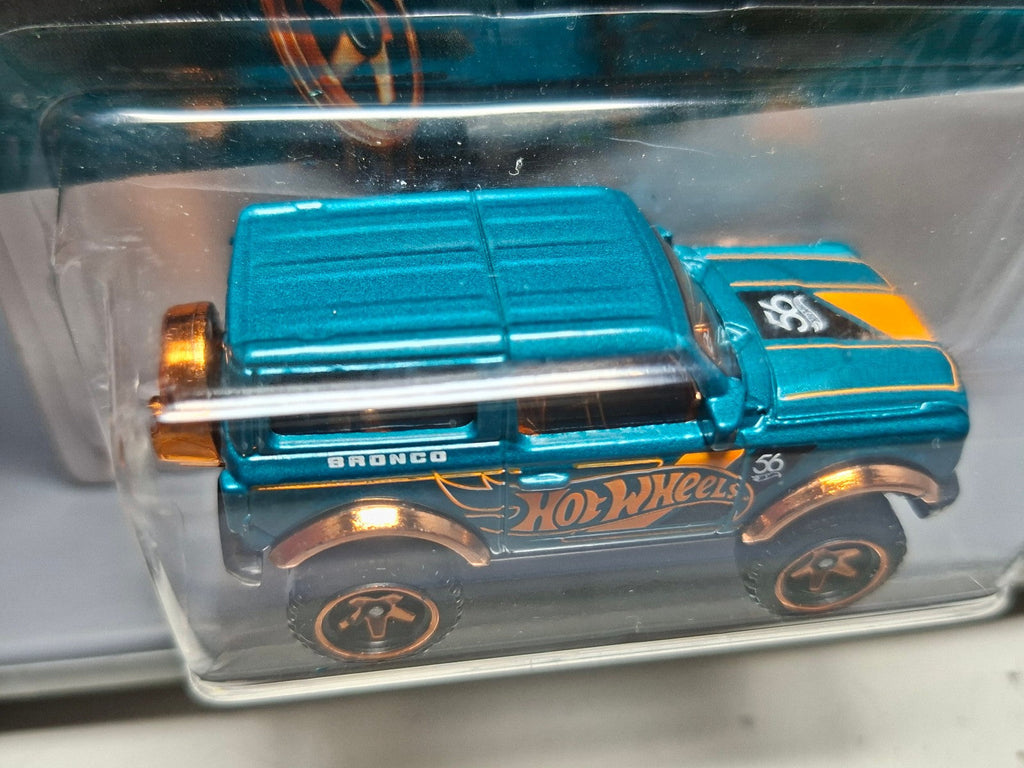 Hot Wheels 2024 56th anniversary 21 Ford bronco bulle fendue  (CP01)