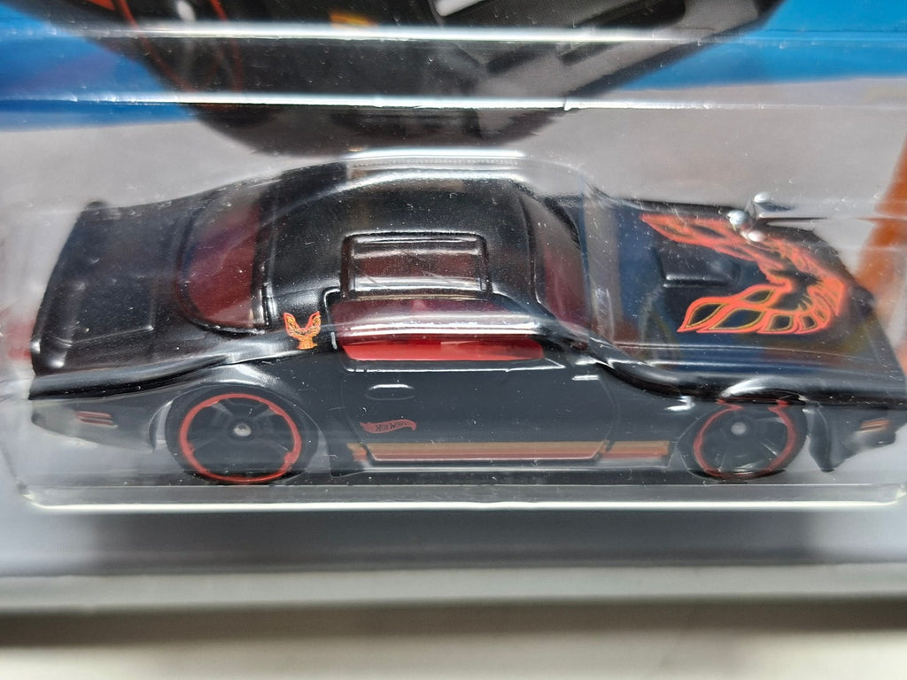 Hot Wheels  77 Pontiac Firebird T/A 2024-206 (NP01)