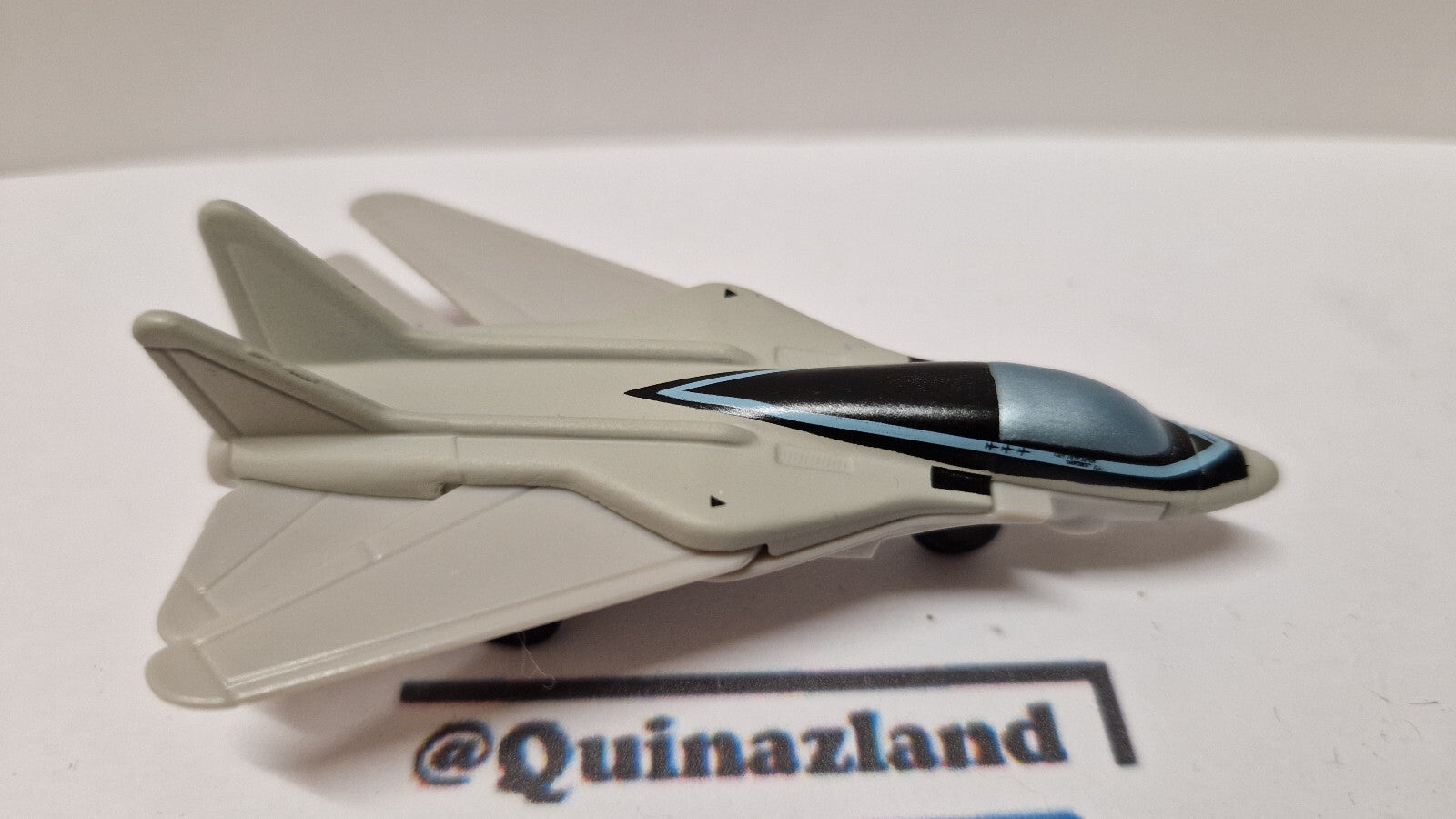 Matchbox Top gun Swing wing   (A28)
