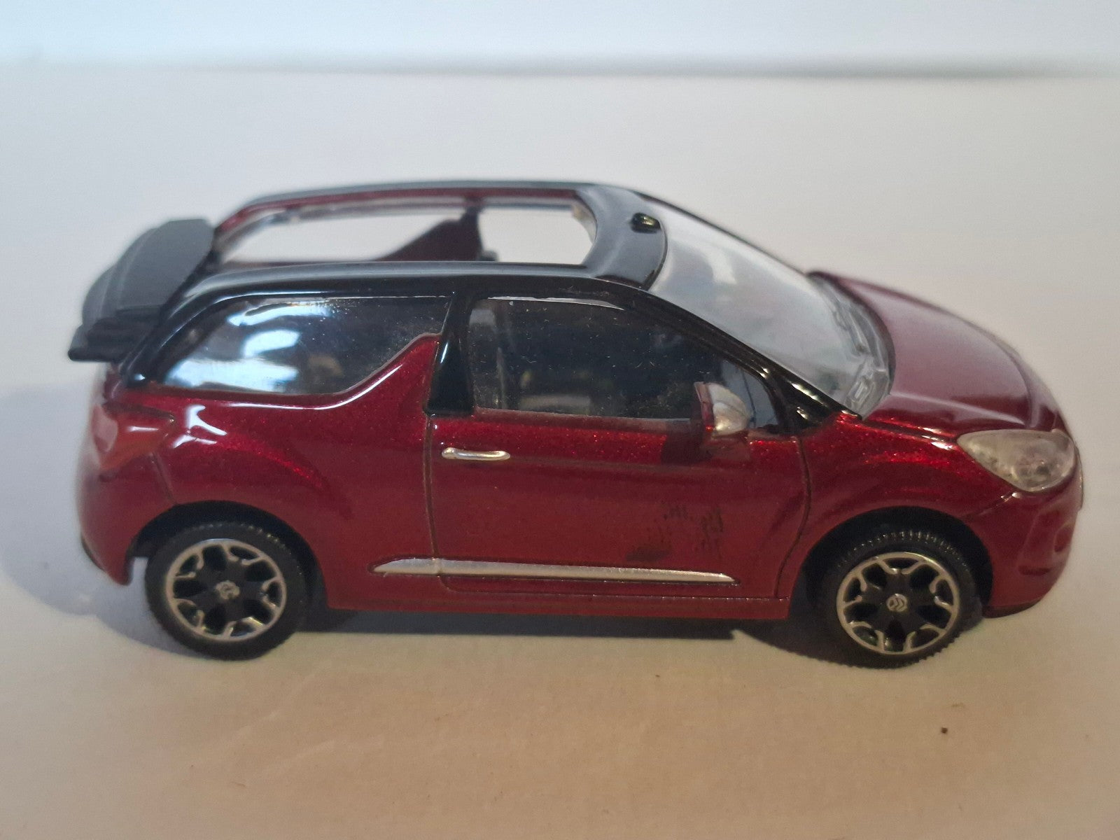 Norev  Citroën DS3  (A01)