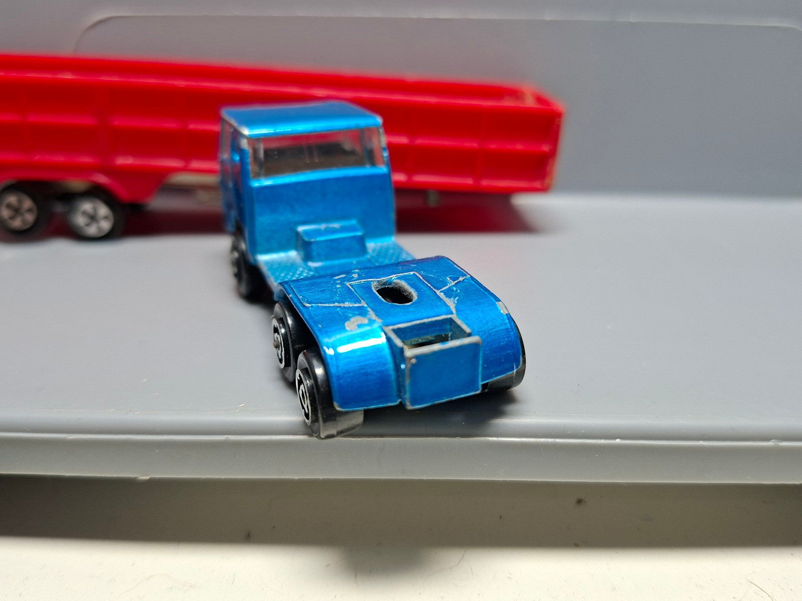 Majorette Bernard maraîcher  (CP02)