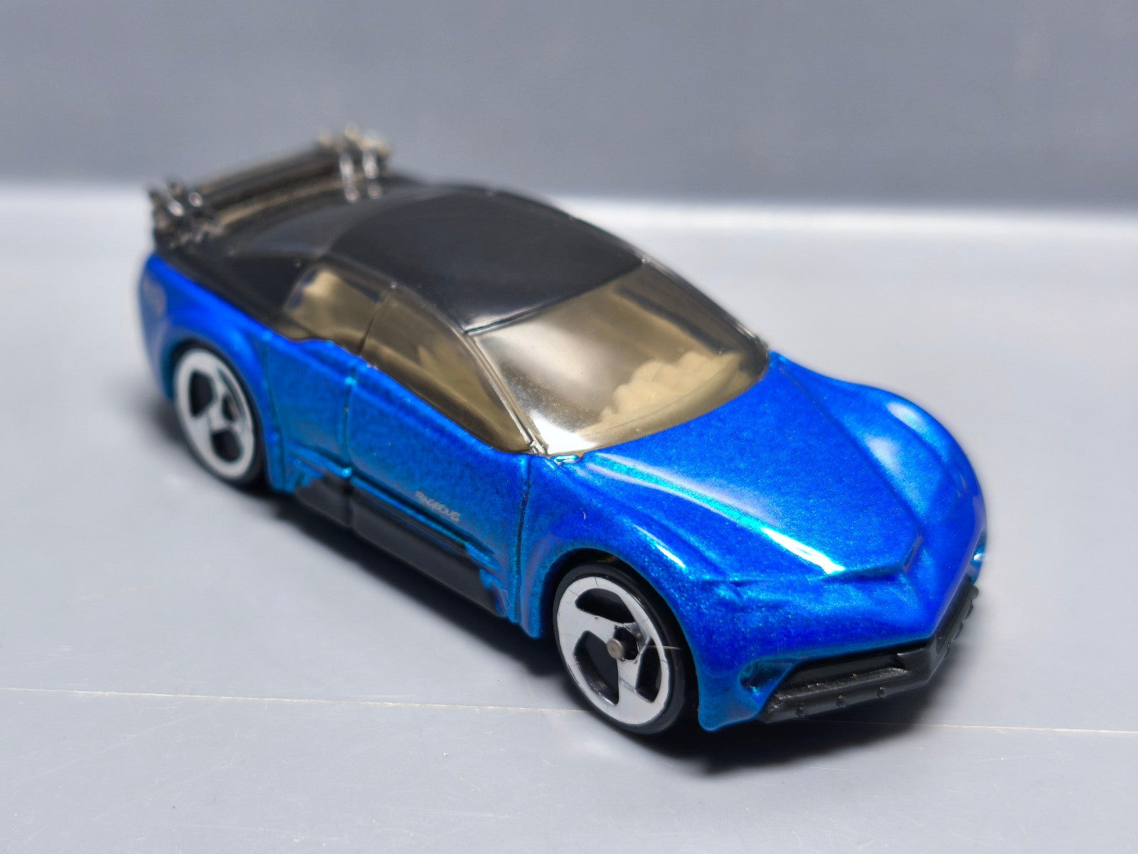 Hot Wheels Pontiac rageous 2000-119 malaysia bleue foncée toit noir (A19)