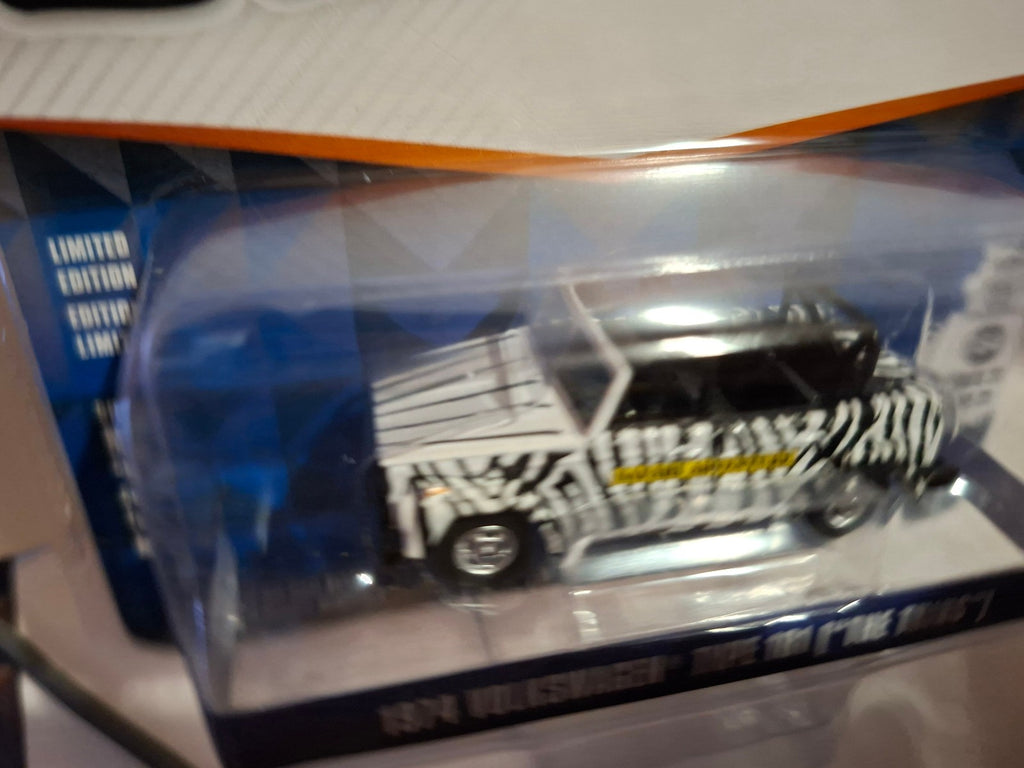 Greenlight Club V-Dub série 21 1974 Volkswagen Thing (Type 181) Safari  (NG49)
