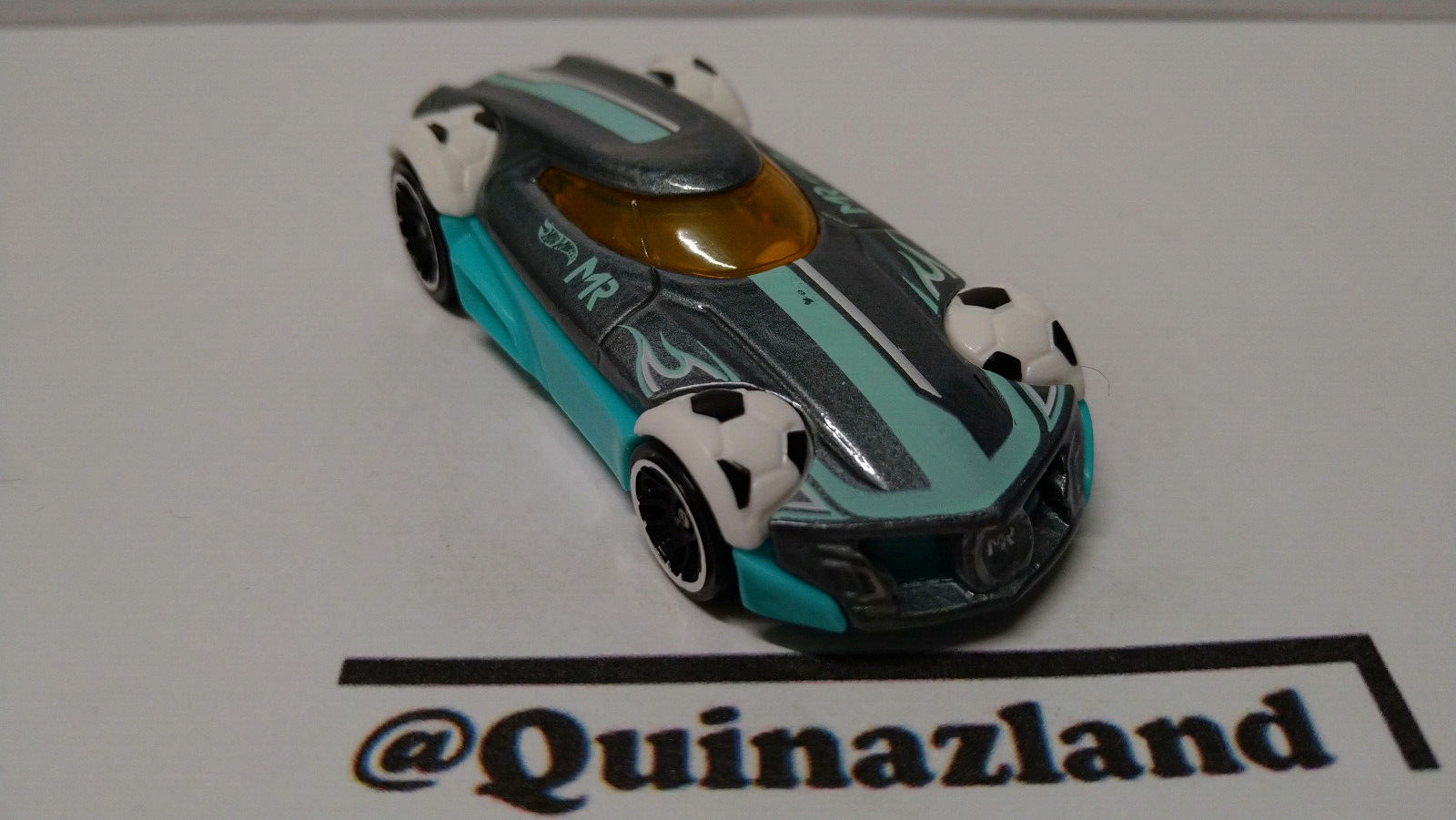 Hot Wheels MR11 2014-015   (A19)
