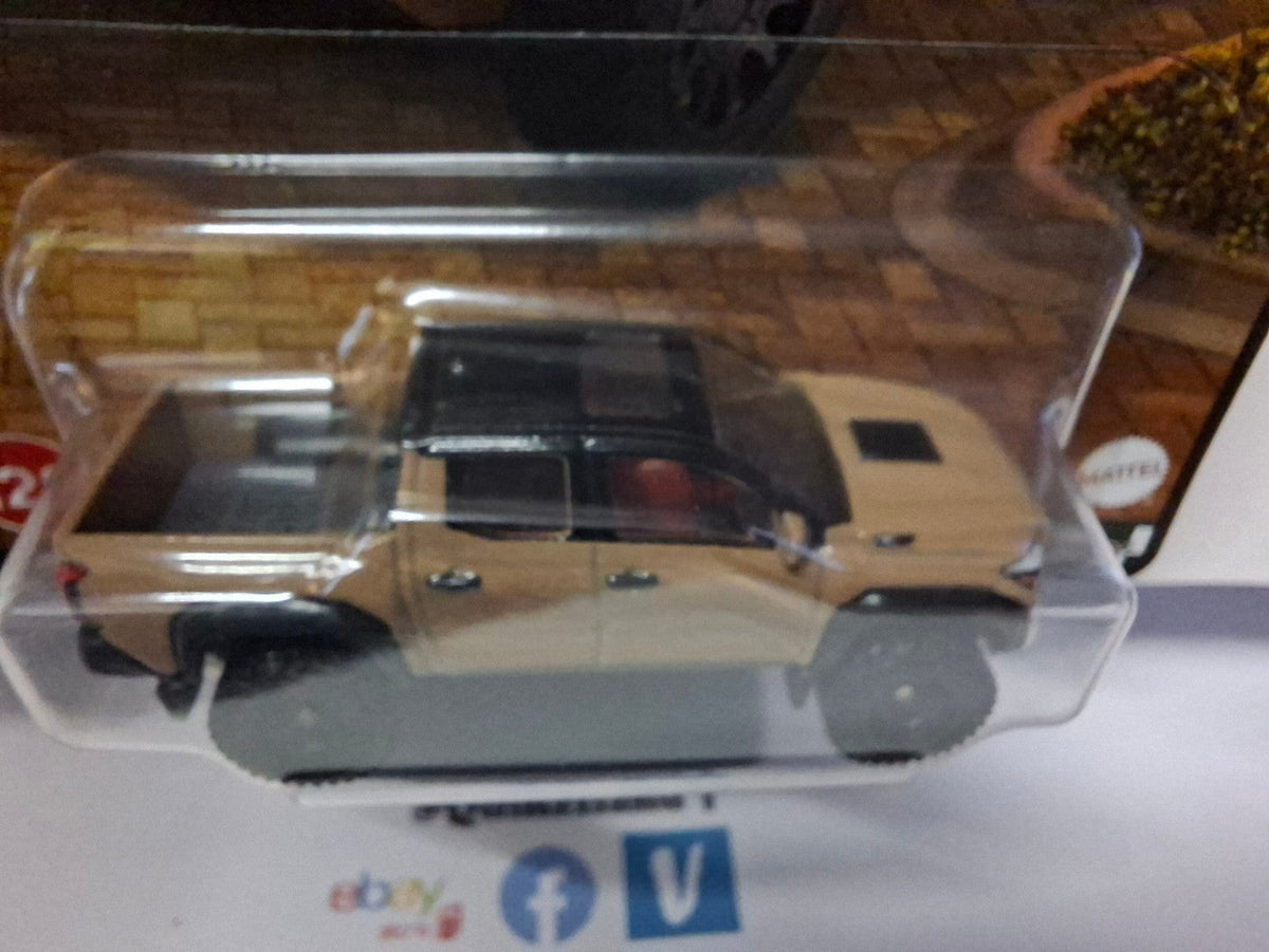 Hot Wheels Set 2025 Boulevard Mix C Toyota Mercedes Ford  Lot de 5 (NG07)
