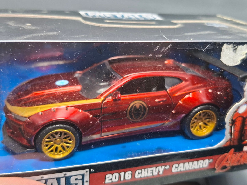 Jada 1/32 Marvel Avengers  2016 Chevy camaro Iron Man    (NG05)