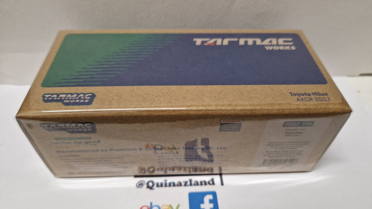 Tarmac 2017 Toyota Hilux with plastic truck packaging, blue (NP40)
