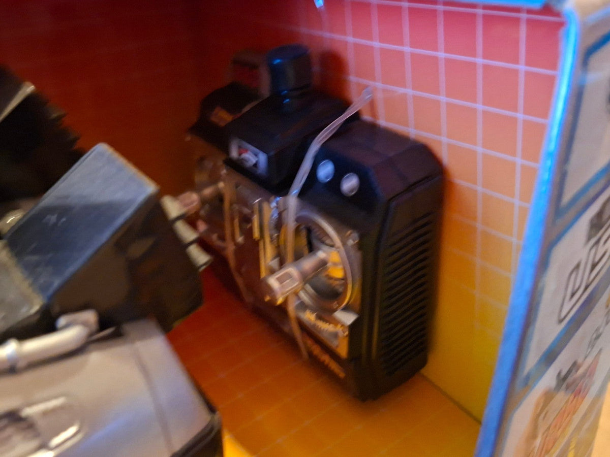 Jada RETOUR VERS LE FUTUR - Time Machine - Voiture R/C 1:16 (ET)