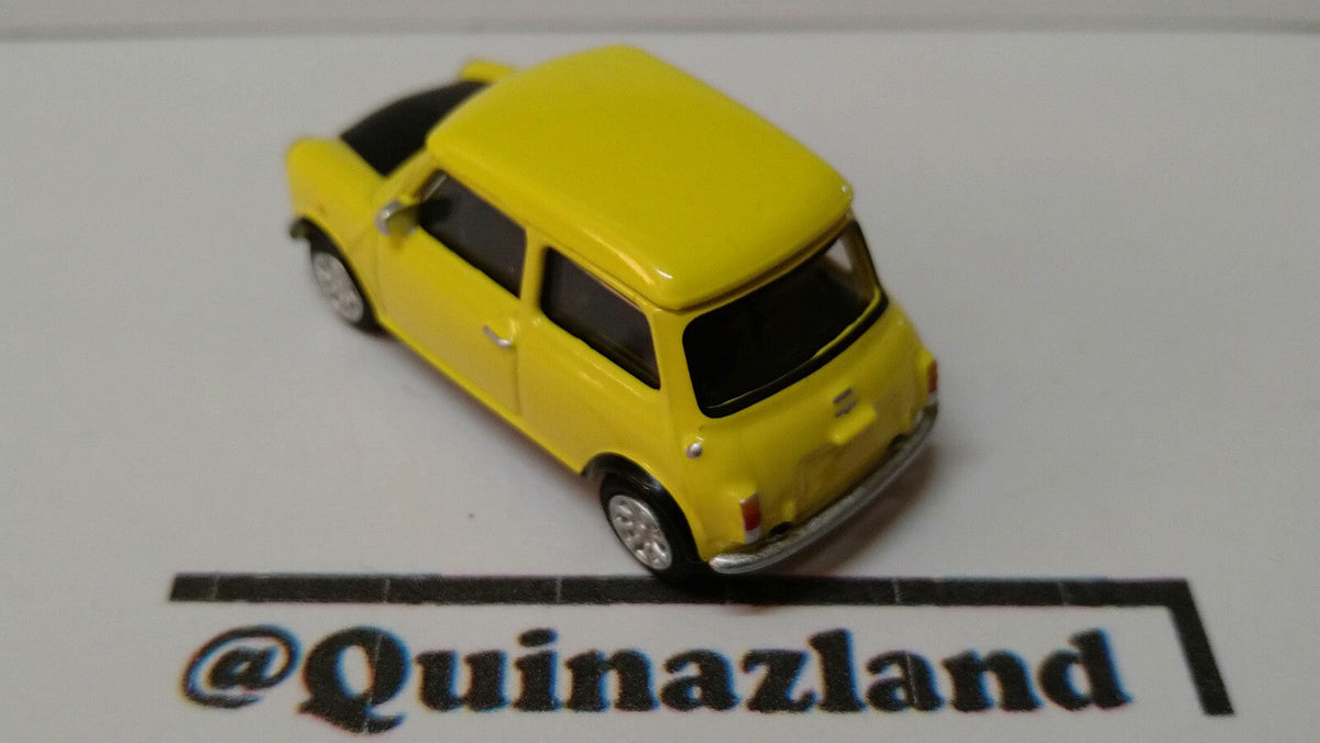 Schuco  1/64 Mini Cooper Papier Edition, yellow/black (NP13)
