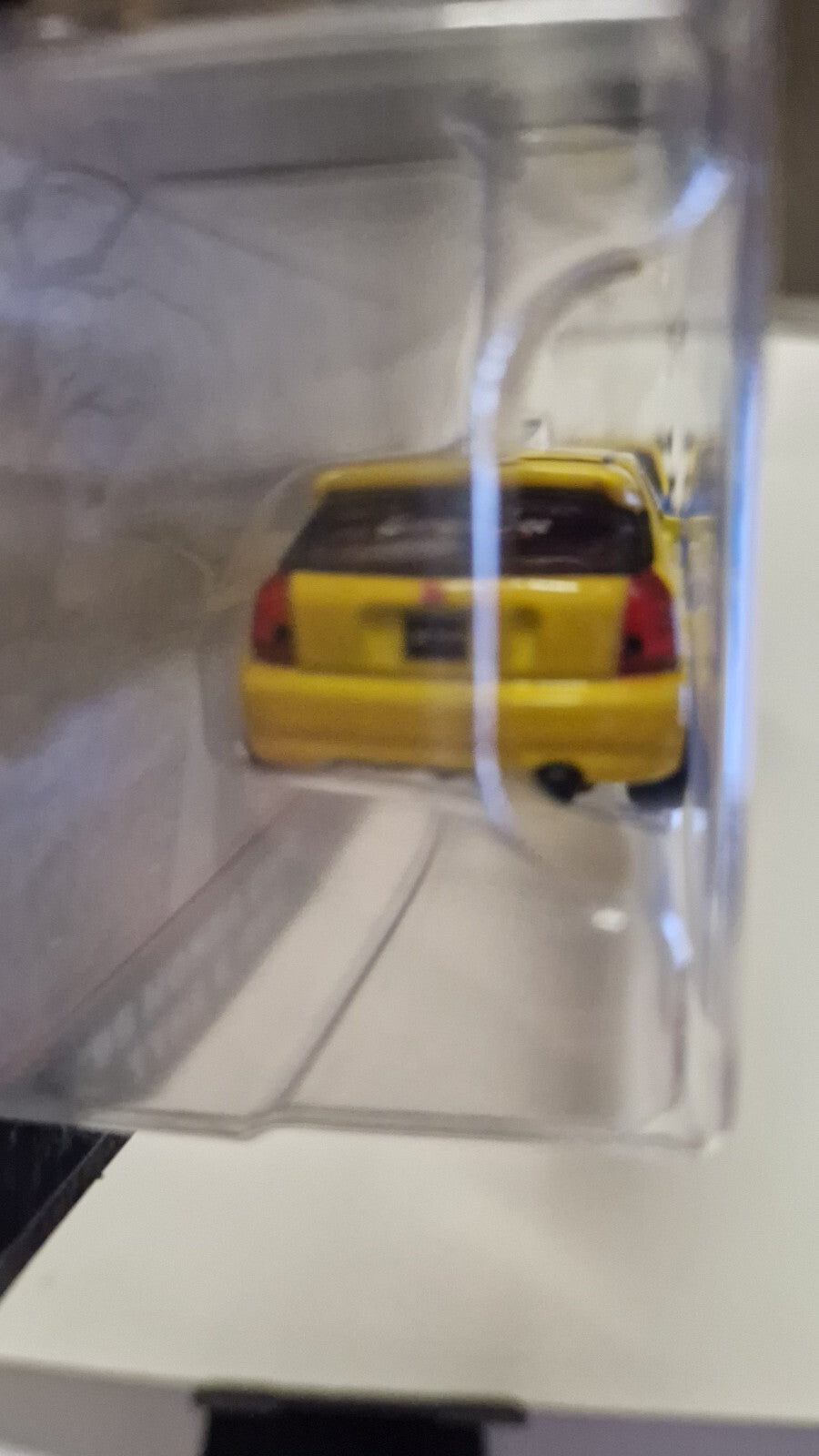 Hot Wheels Premium 2-pack Mix R ’99 Honda Civic TYPE R (EK9)  Honda Civic (CT15)