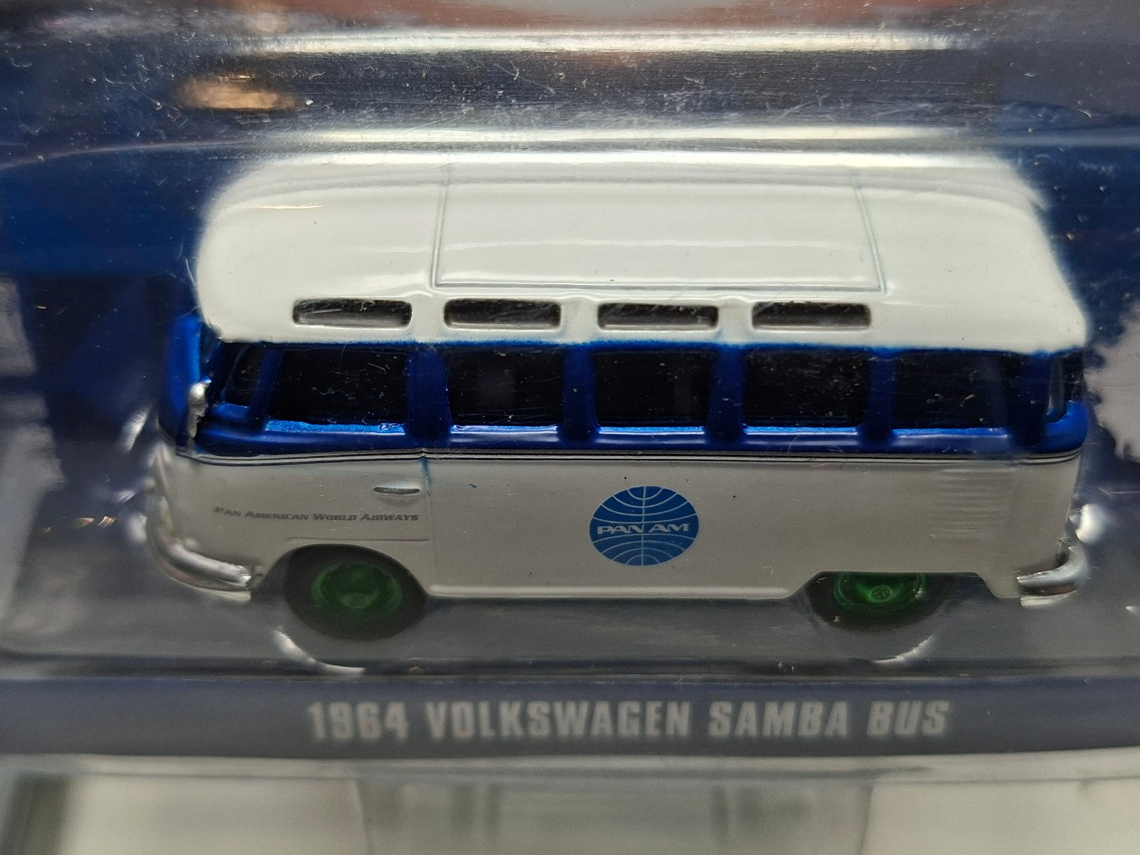 Greenlight Chase 1964 Volkswagen Samba Bus club V-dub série 12 (NG44)