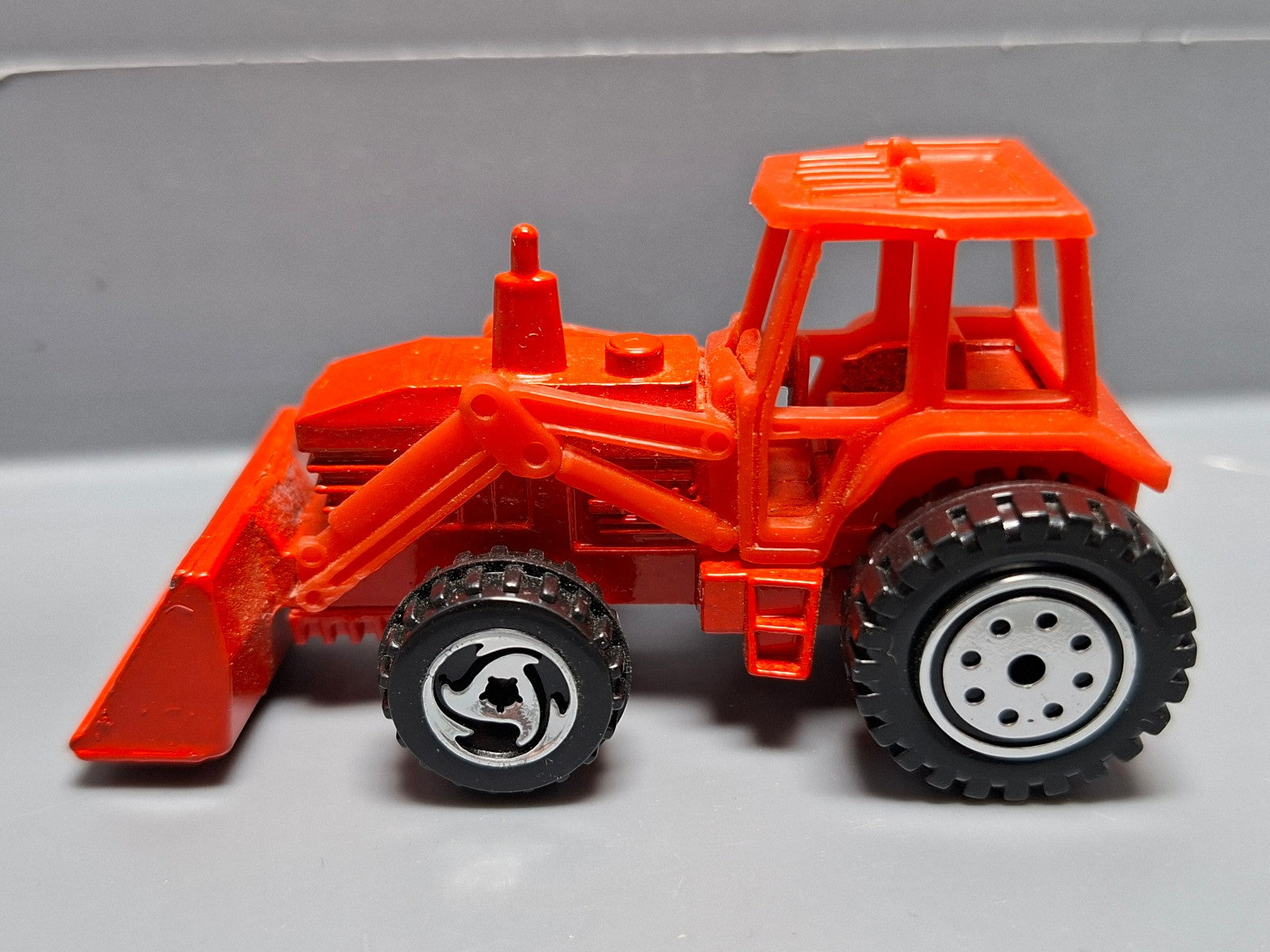 Hot Wheels Tractor 1996-145  (CP04)