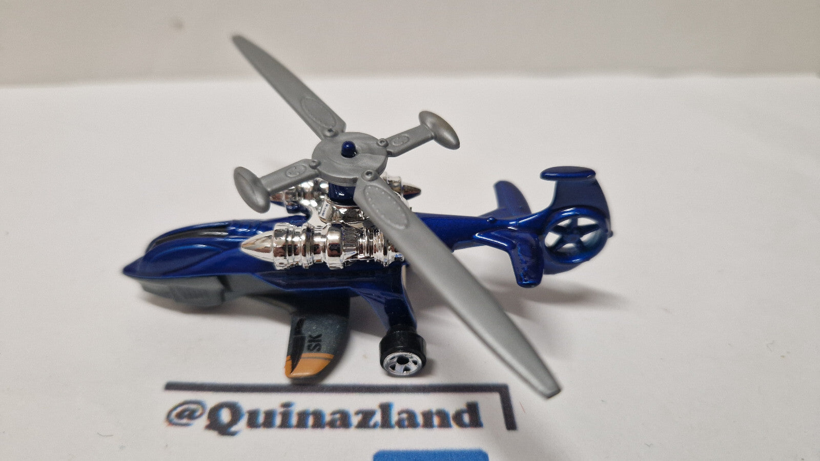 Hot Wheels Sky knife 2007-013 version bleue (A34)