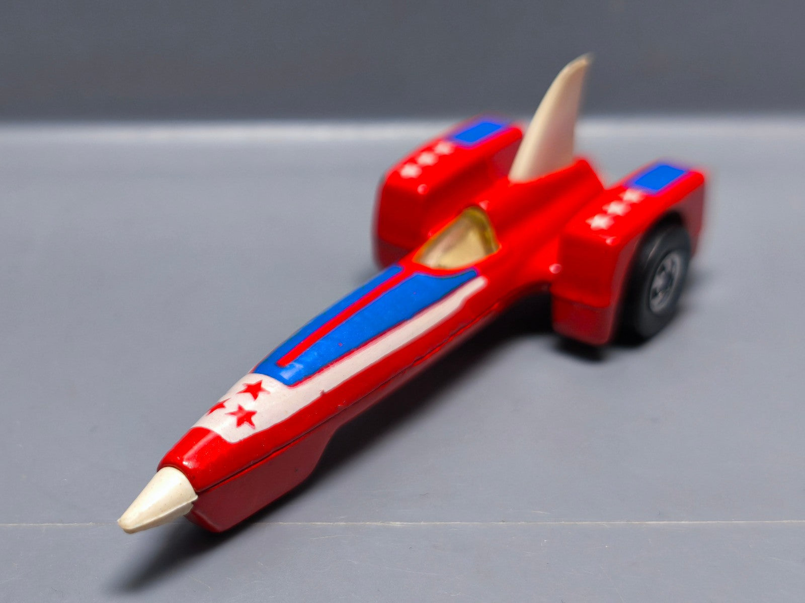 Hot Wheels Tricar x8 1985 malaysia  (A10)
