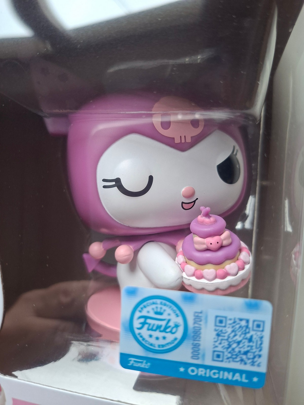 Funko Pop!  Kuromi 20eme Anniversaire POP N° 108 Kuromi avec Cake (F53)