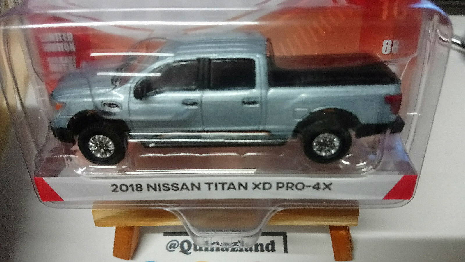 Greenlight Tokyo Torque 2018 Nissan Titan XD Pro-4X Limited Edition (NG40)
