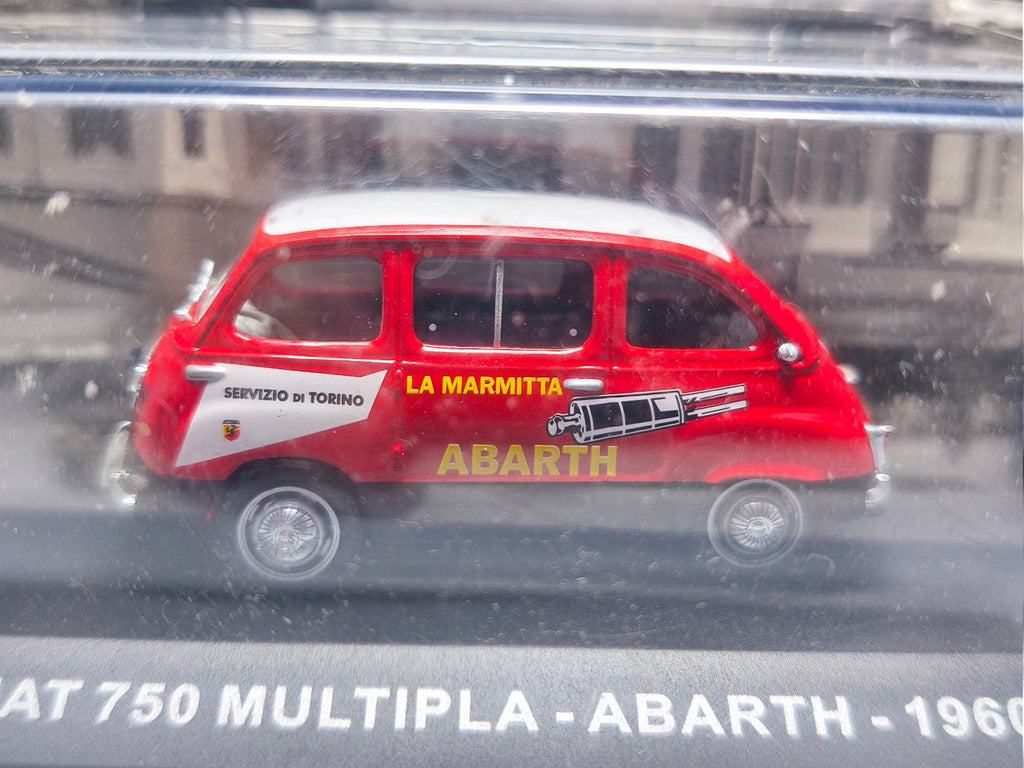 Model mag  1970 Fiat 750 multipla abarth (CT02)
