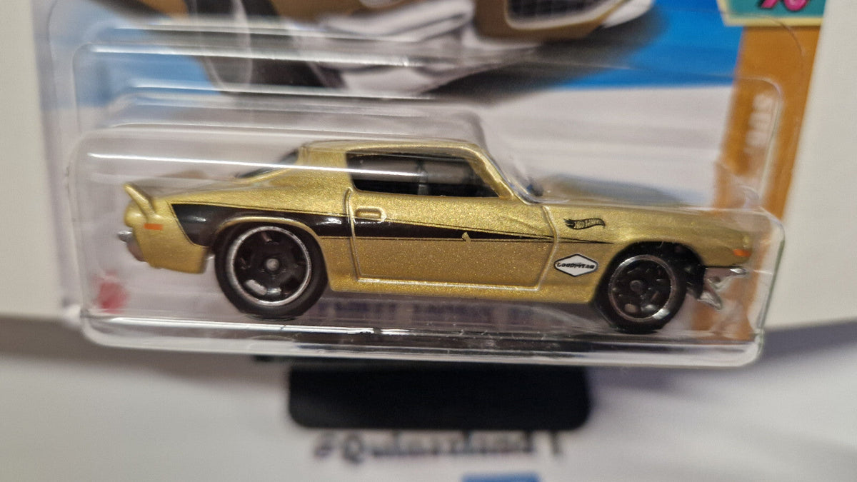 Hot Wheels '70 Chevy camaro RS 2025-053 (NP47)