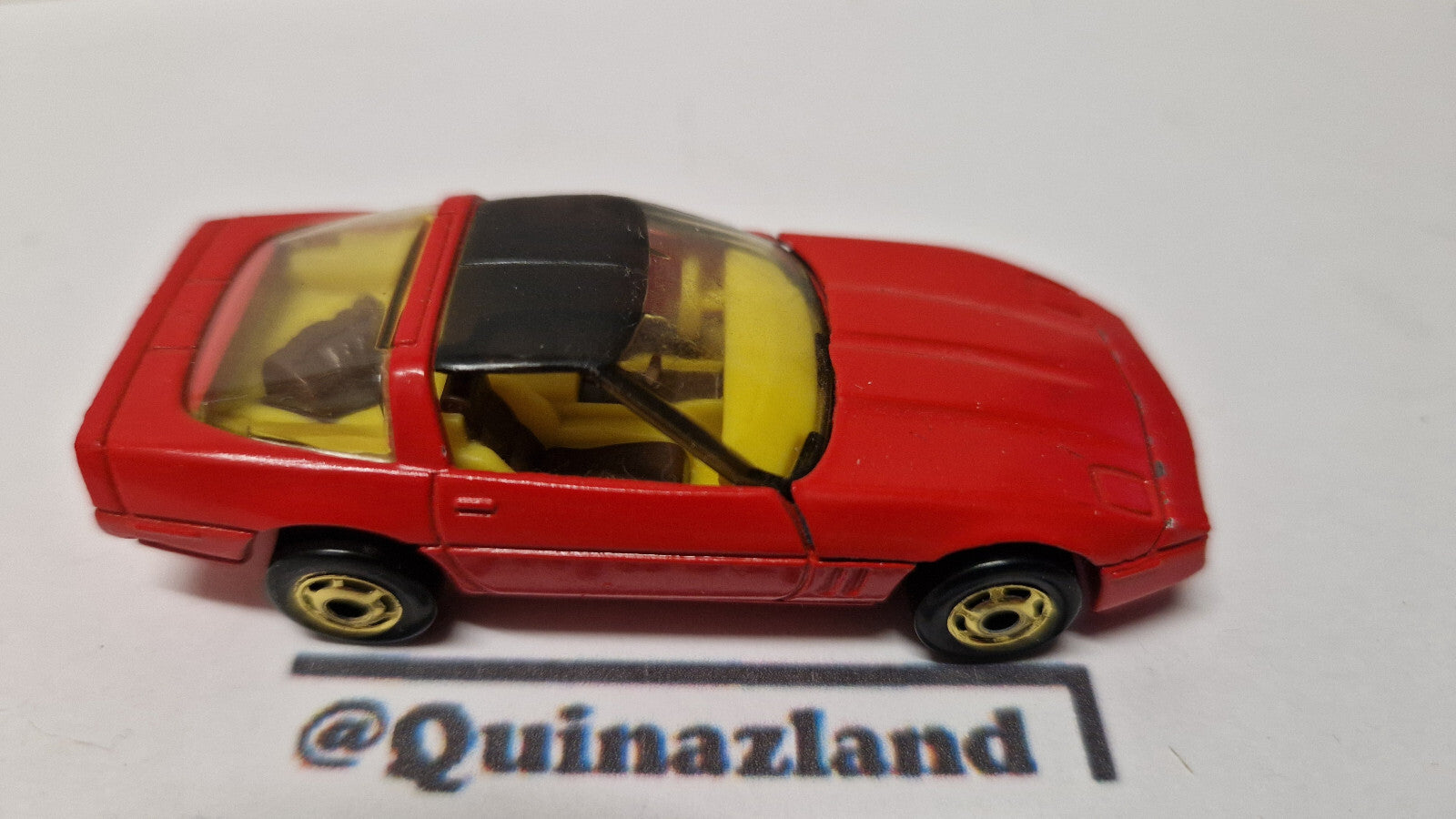 Hot Wheels 1984 hot ones 80 Corvette Hong kong   (A30)