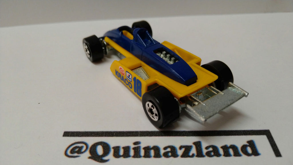 Hot wheels  1989 park'n plates Thunderstreak    (NP28)