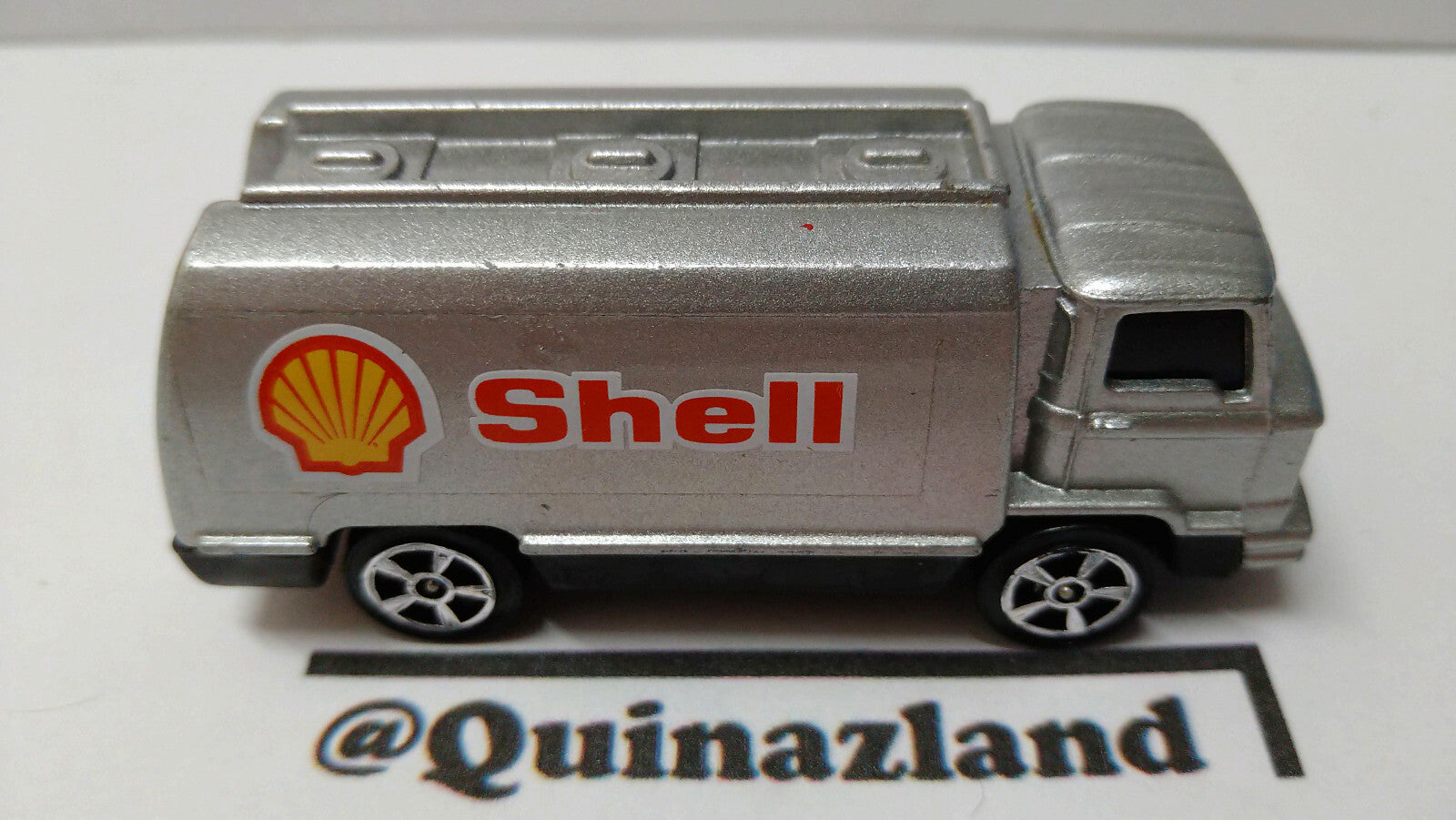 Corgi juniors  Petrol tanker  (A13)