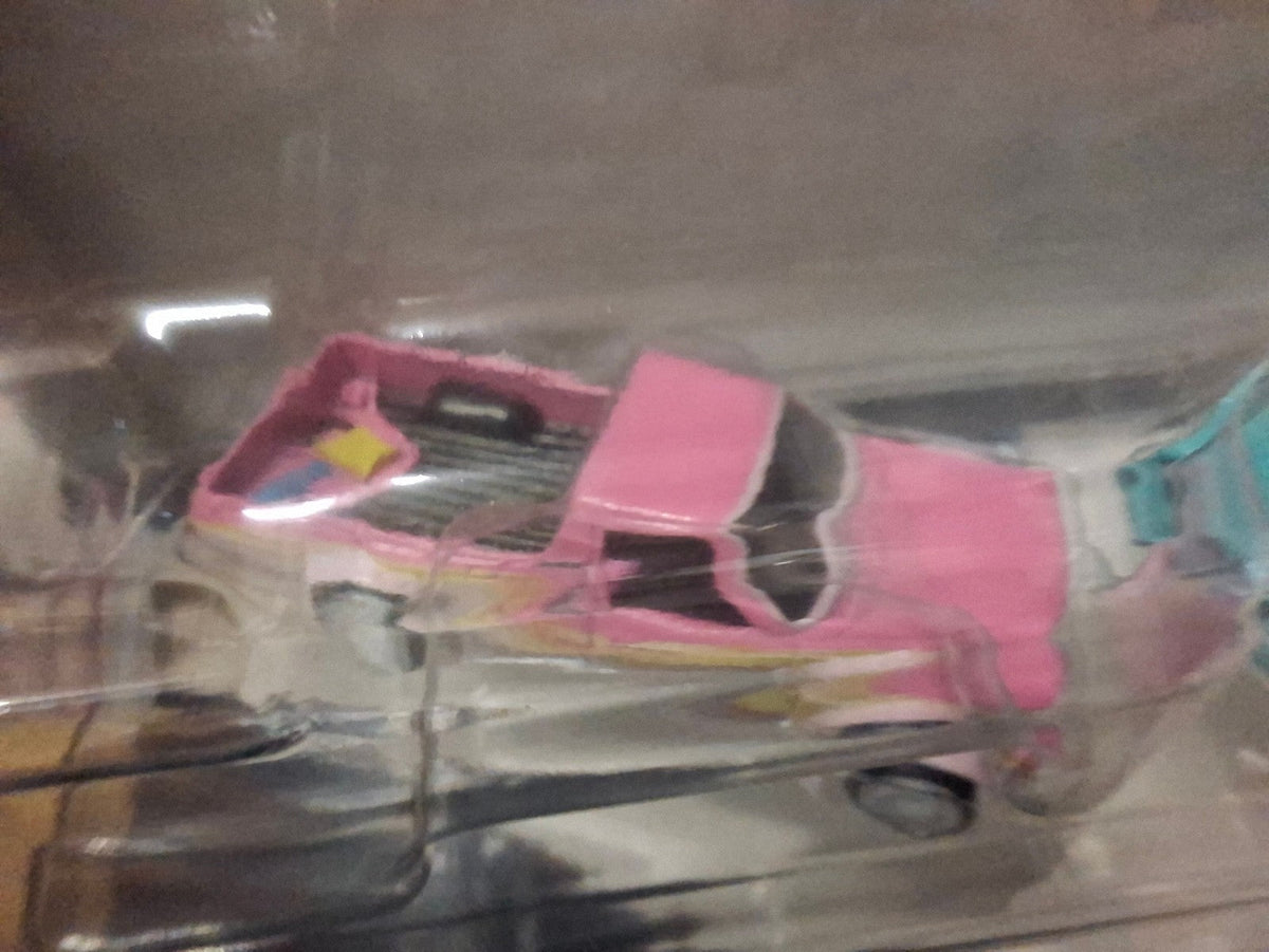 Hot Wheels  2-pack 1975 DATSUN SUNNY TRUCK  CUSTOM ’93 NISSAN HARDBODY (CT15)