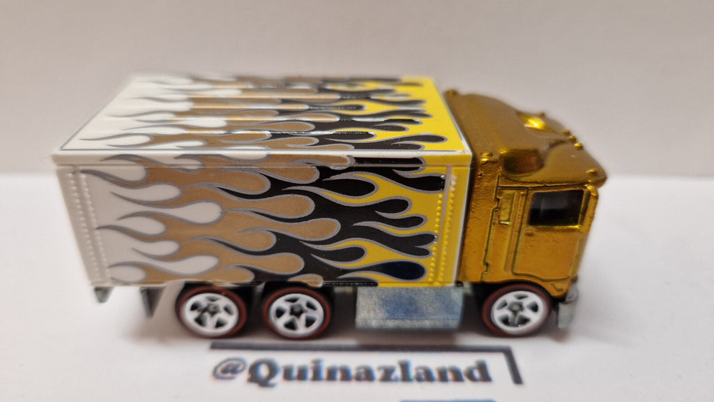 Hot Wheels 2007 classics série 3 Hiway hauler version dorée   (A28)
