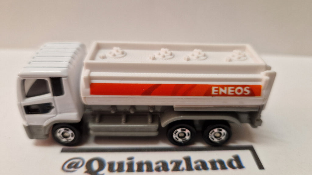 Tomica 2016 regular Nissan UD trucks Quon Eneos Tank lorry (CP08)