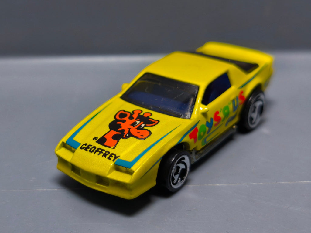 Hot Wheels 80's Camaro 1998 Exclusive Toys R Us jaune   (A21)