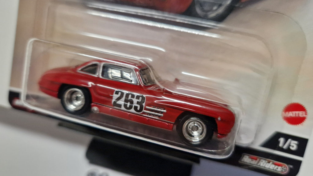 Hot Wheels 2022 jay leno's garage  Mercedes benz 300 sl   (NG78)