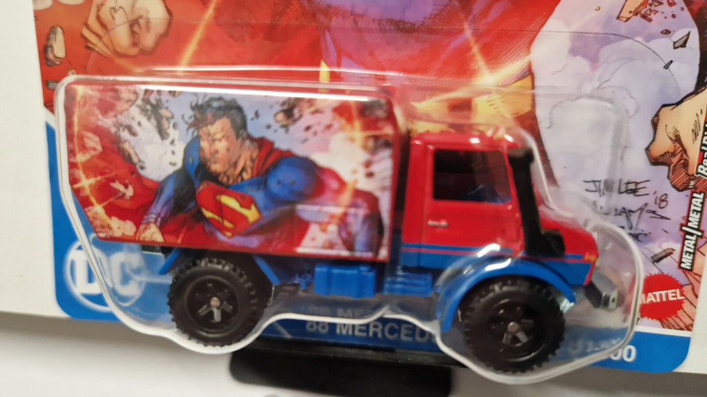 Hot Wheels Dc Comics   88 Mercedes unimog U1300  (NG78)