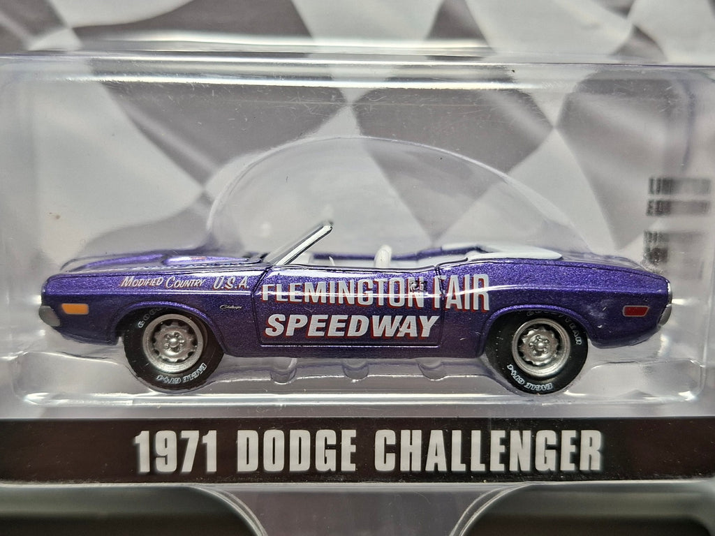 Greenlight Exclusive Flemington Fair Speedway 1971 Dodge Challenger (NG02)