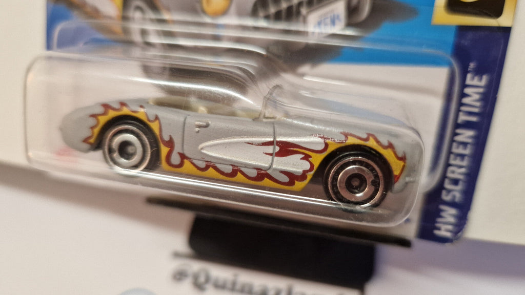 Hot Wheels Barbie 1956 corvette   2024-029  (CP19)