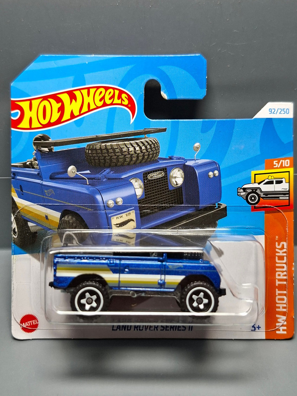 Hot Wheels   Land rover série II 2025-092 (NP01)
