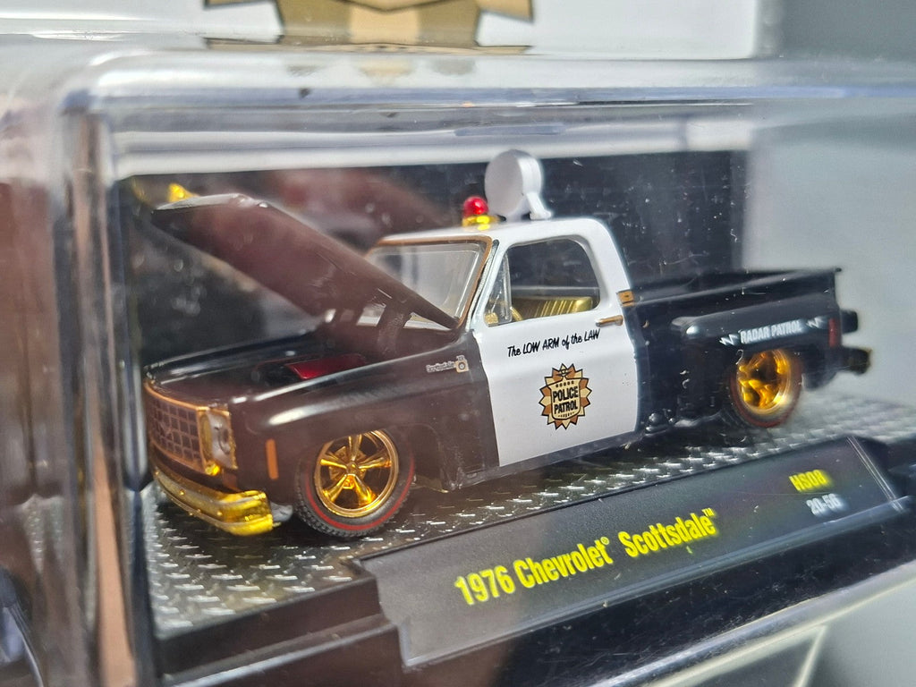 M2 Machines 1976 chevrolet scottsdale Chase 750 pieces (NG46)