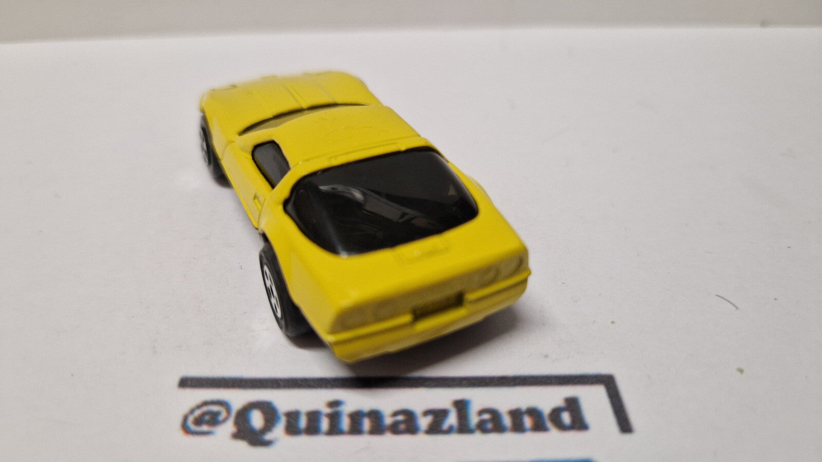 Ertl Corvette c4 friction (A31)