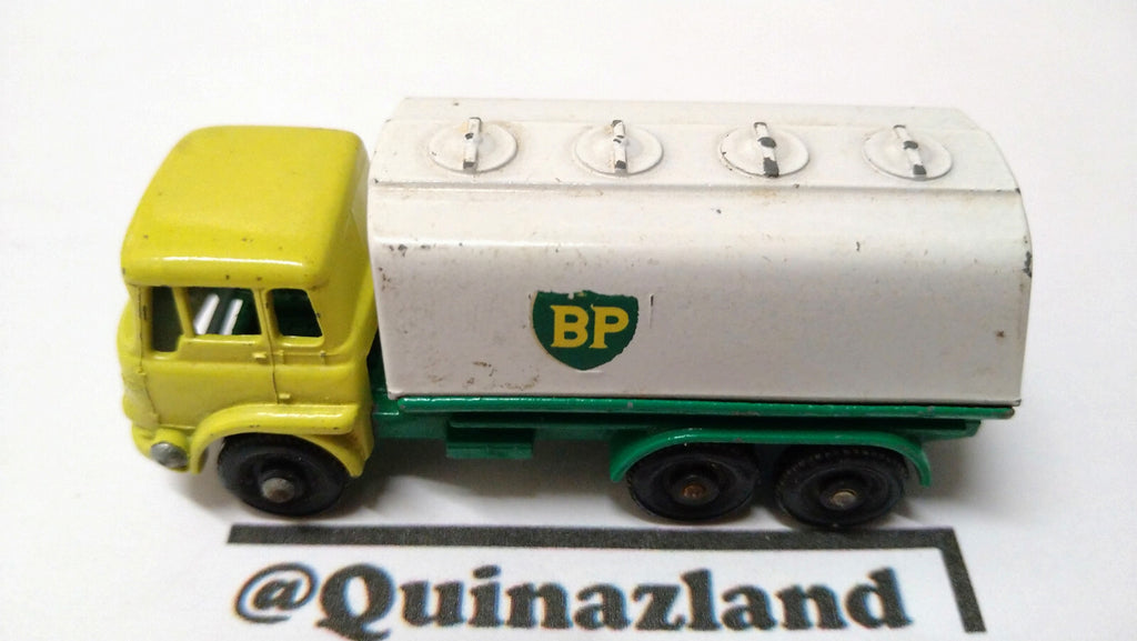 Matchbox Lesney Bedford petrol tanker  (A14)