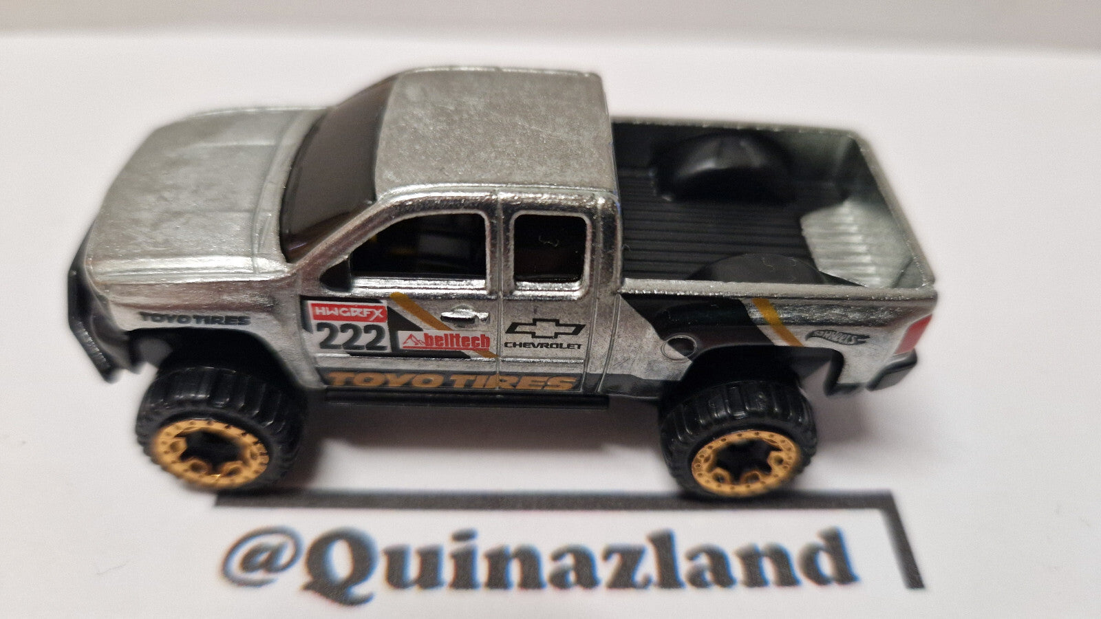 Hot Wheels 2022 exclusive multipack zamac Chevy silverado  (A19)