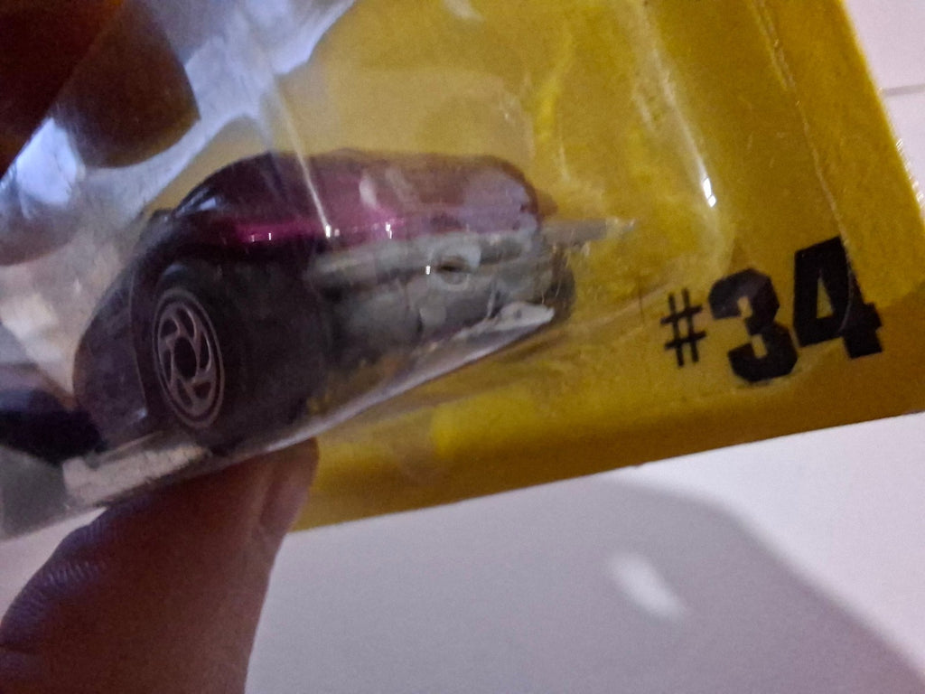 Matchbox Super fast  Plymouth prowler  #34 bulle fendue (NP20)