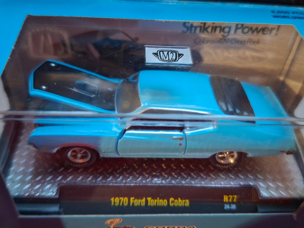 M2 Machines Detroit-Muscle Release 77 1970 Ford Torino Cobra (NP31)