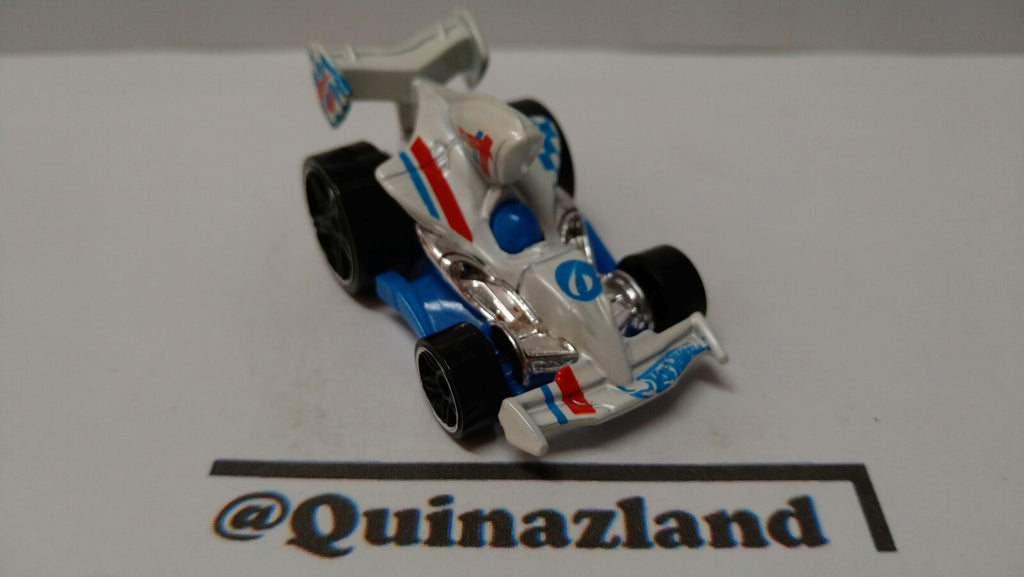 Hot Wheels Tarmac attack 2013-130  (A10)