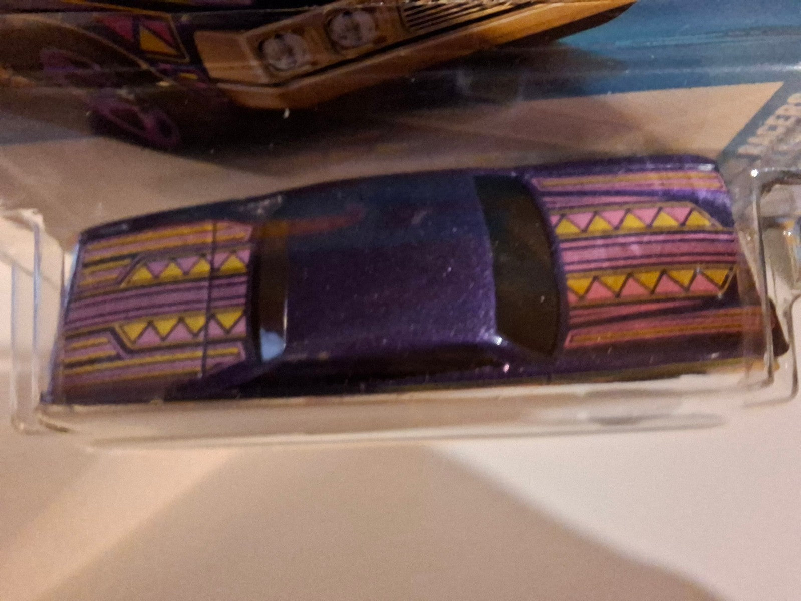 Hot Wheels Layin' lowrider   2025-223 (NP03)