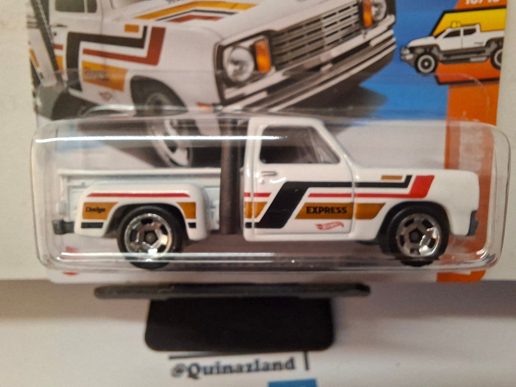 Hot Wheels 1977 dodge li'l Red express truck  2025-173 (NP39)