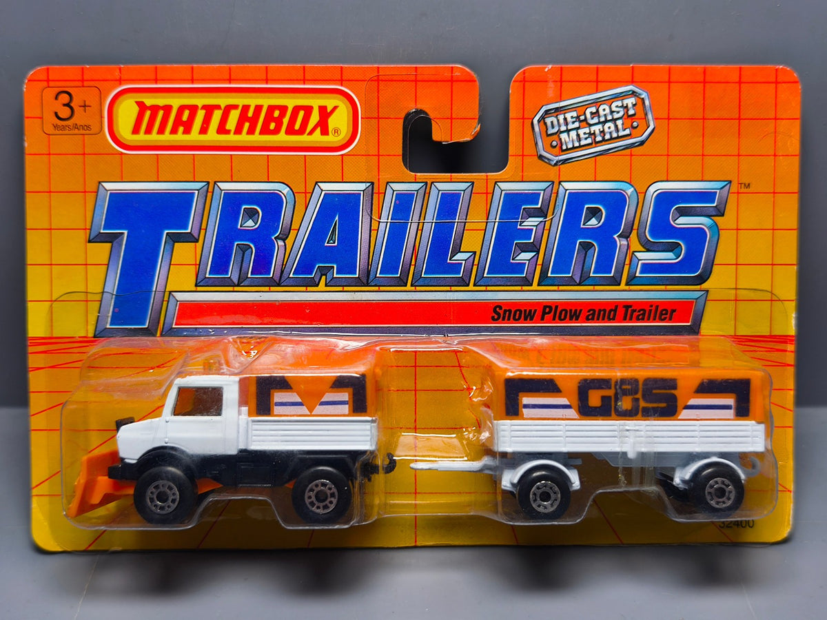 Matchbox Trailers Mercedes-Benz Unimog snow plow and trailer  (CT04)