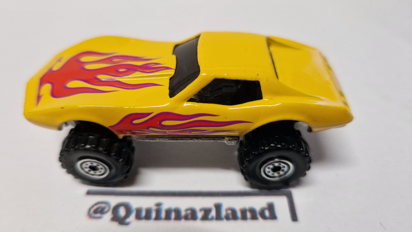 Hot Wheels 1987 version CT Monster vette  (A03)