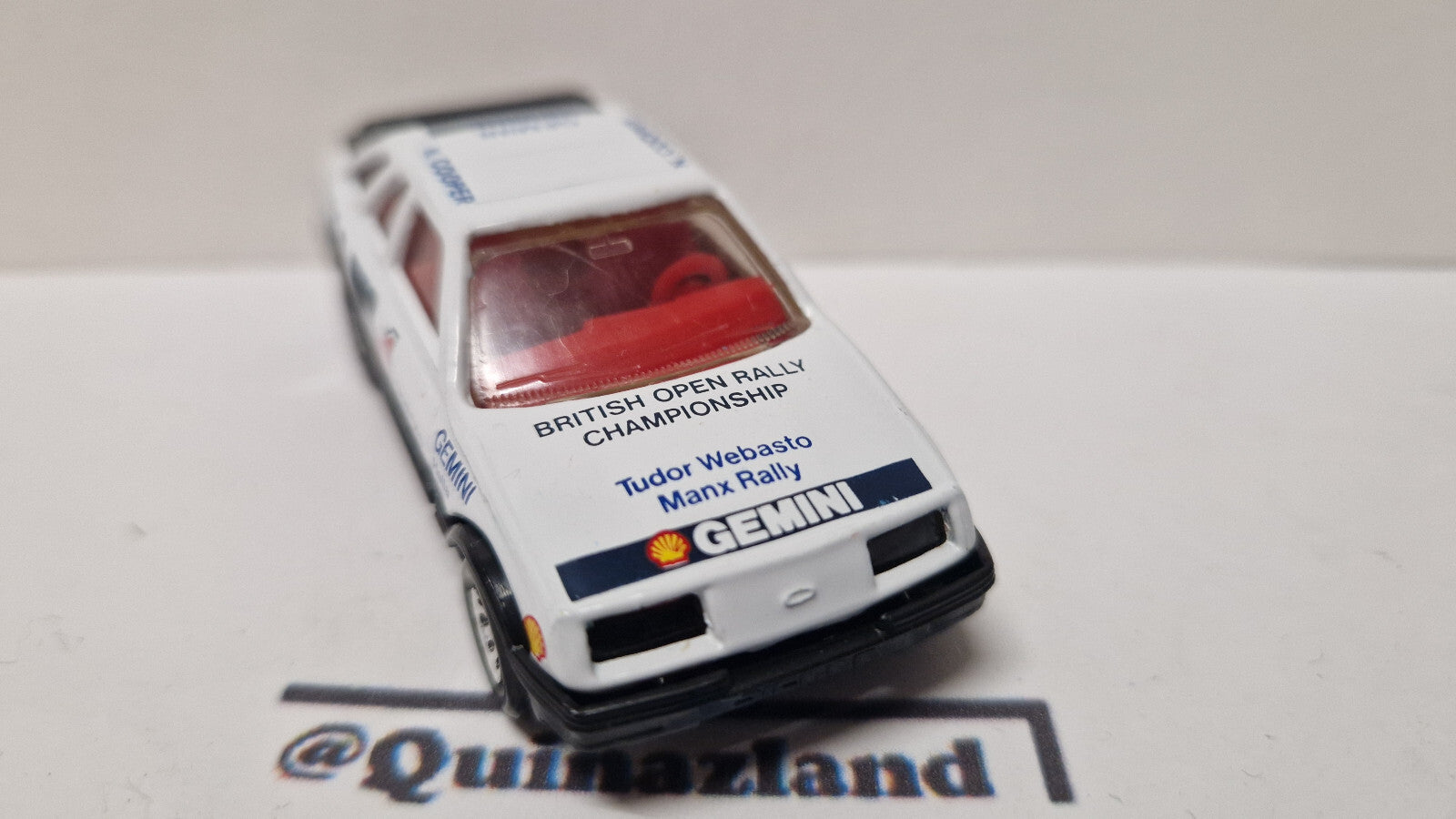 Matchbox 1992/93 mainline 055 Ford Sierra XR4i    (A34)