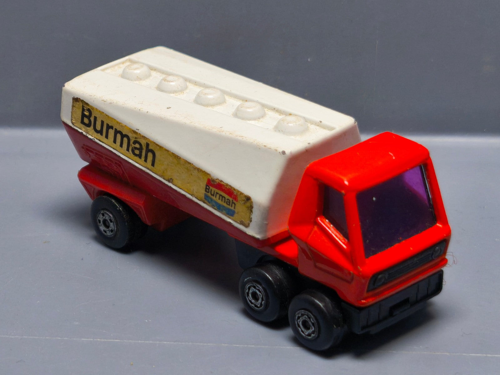 Matchbox Freeway Gas Tanker Burmah   (A21)