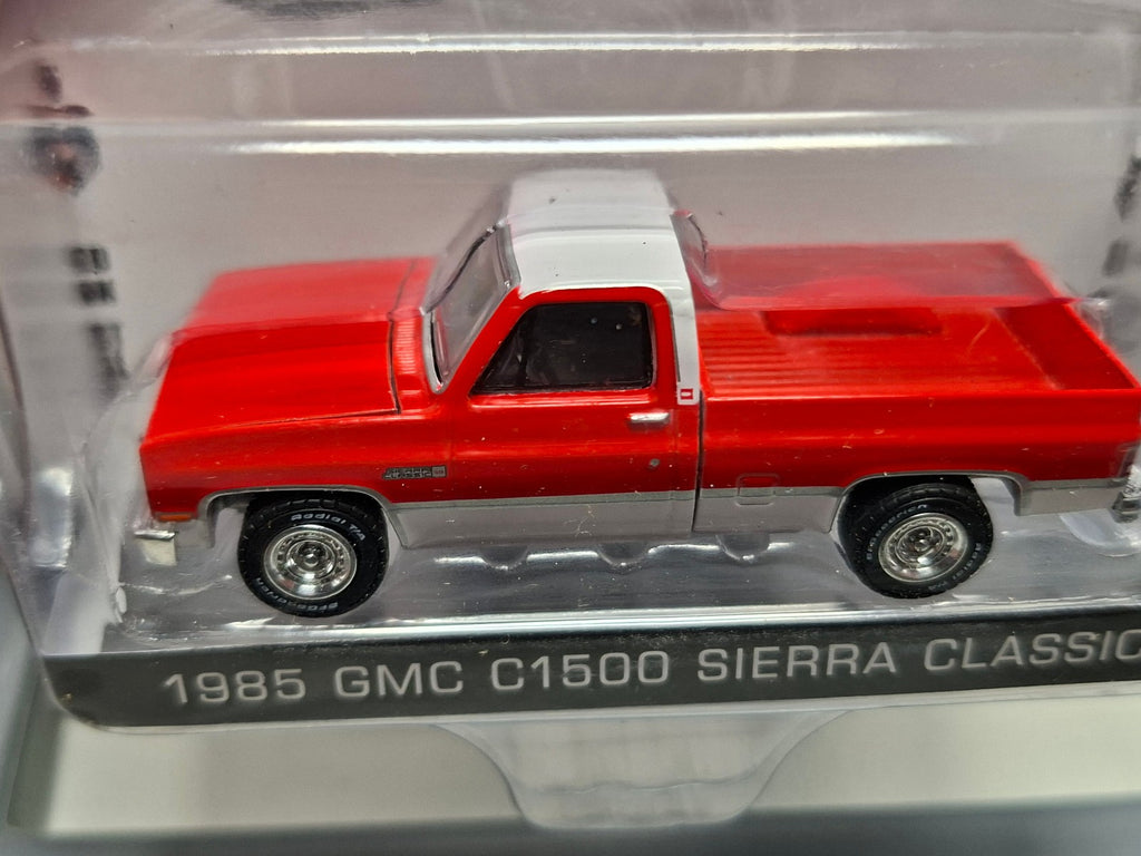 Greenlight 1985 GMC C-1500 Sierra Classics 1500 Short Bed Squarebody (NG15)