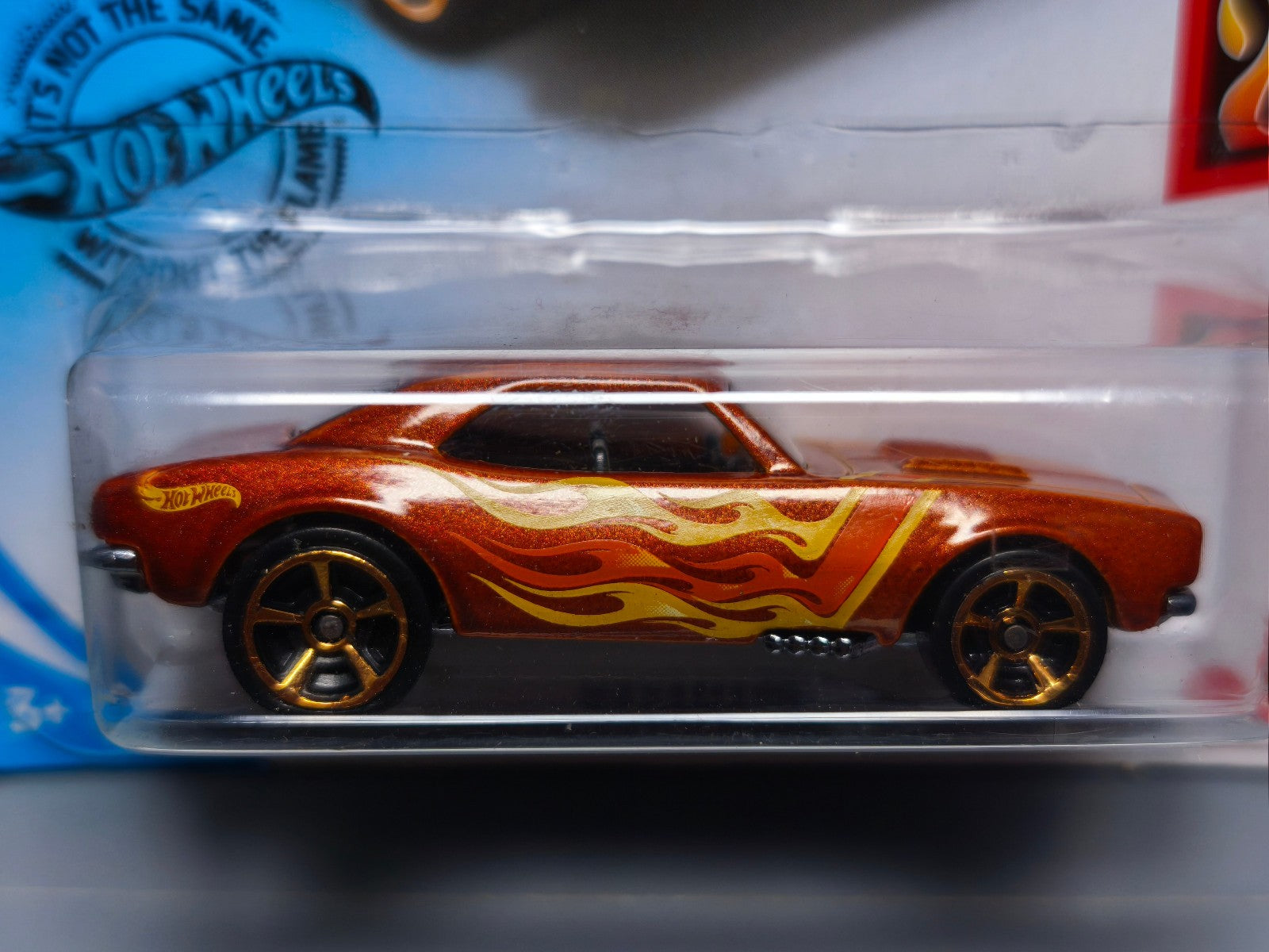 Hot Wheels  '67 Camaro   2020-231 (NP29)